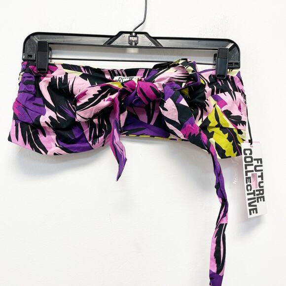 Future Collective Womens Alani Noelle Botanical Halter Neck Tie Front Crop Small - Picture 1 of 4